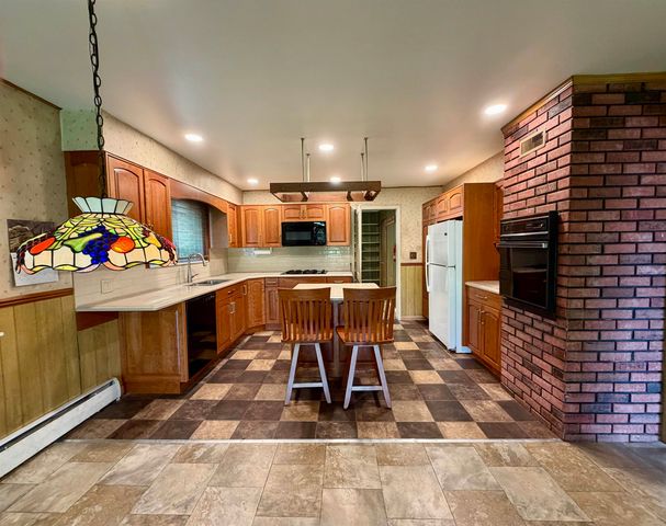 1400 Wetters Road, Kawkawlin, MI 48631