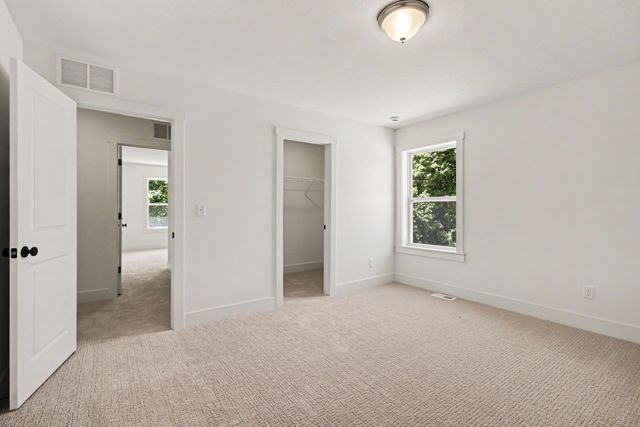 40 Karner Blue Court, Chesterton, IN 46304