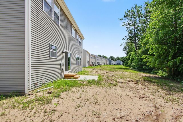 40 Karner Blue Court, Chesterton, IN 46304