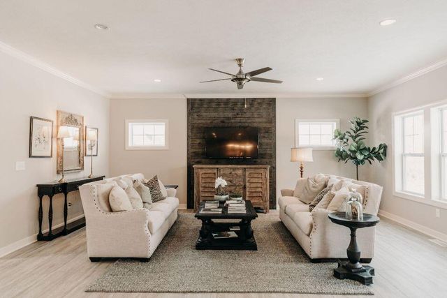 40 Karner Blue Court, Chesterton, IN 46304