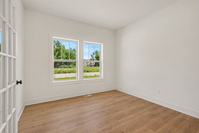 40 Karner Blue Court, Chesterton, IN 46304