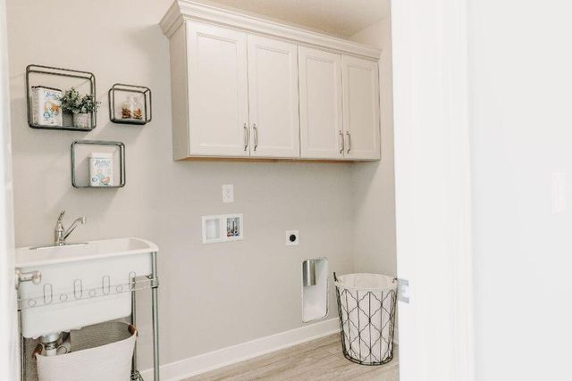 40 Karner Blue Court, Chesterton, IN 46304