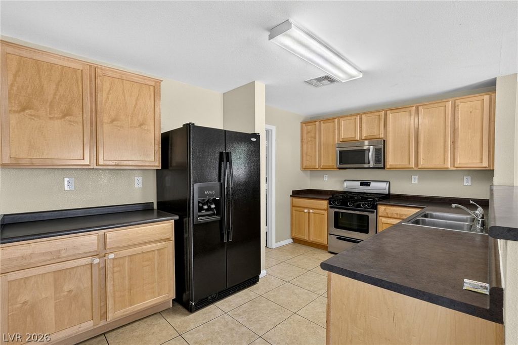 9210 VALLEY RANCH Avenue, Las Vegas, NV 89178 — photo 4