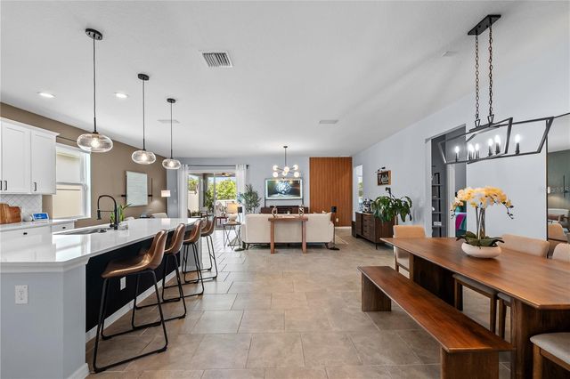 710 CAMPO LANE, Davenport, FL 33837