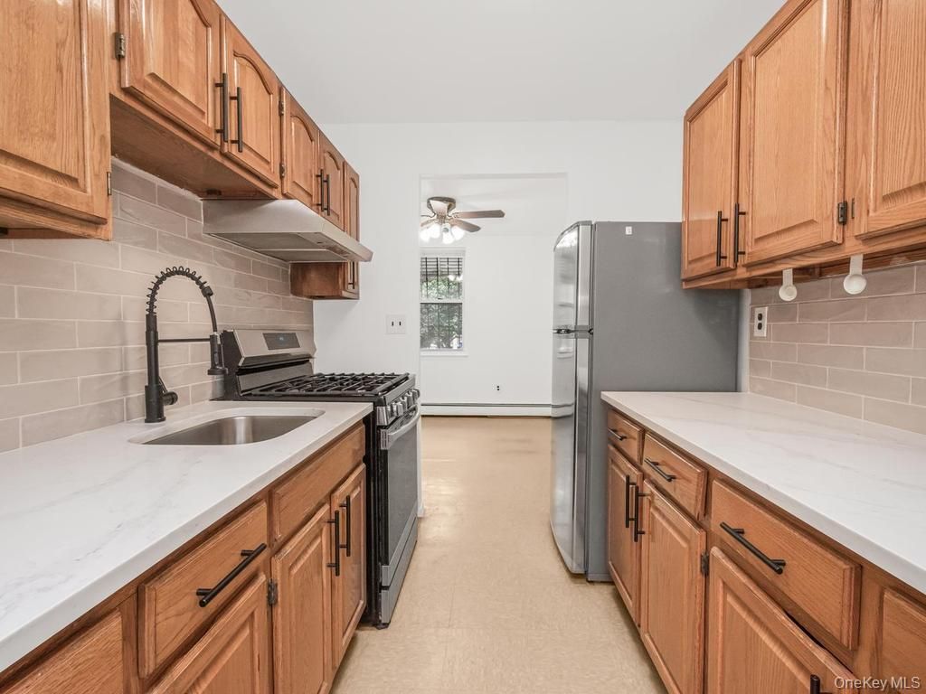 1060 Fox Street, Bronx, NY 10459 — photo 4