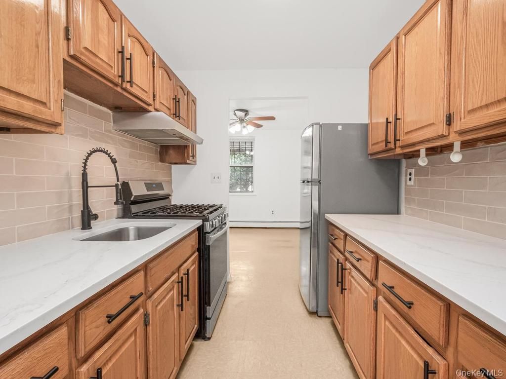 1060 Fox Street, Bronx, NY 10459 — photo 5
