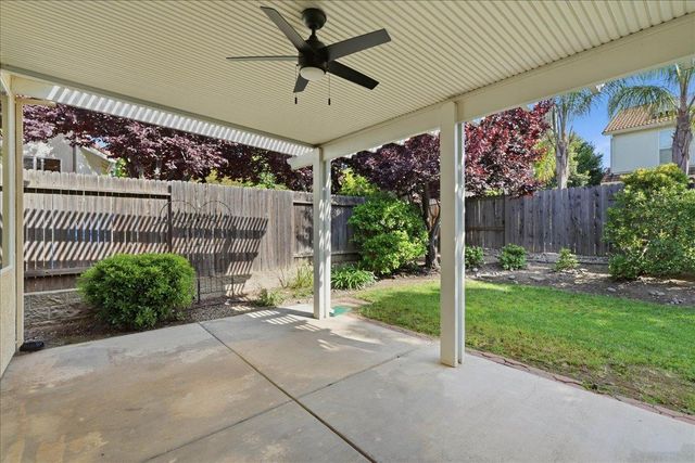 2241 Vail Ct, Rocklin, CA 95765
