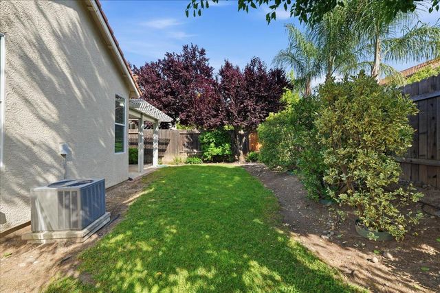 2241 Vail Ct, Rocklin, CA 95765