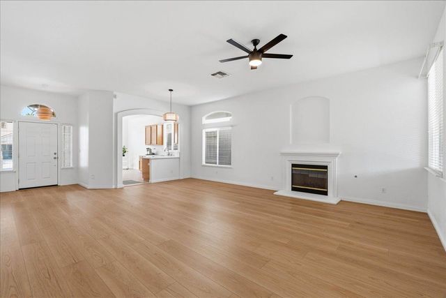 2241 Vail Ct, Rocklin, CA 95765