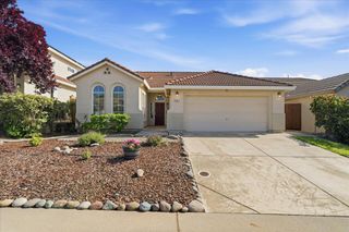 2241 Vail Ct, Rocklin, CA 95765
