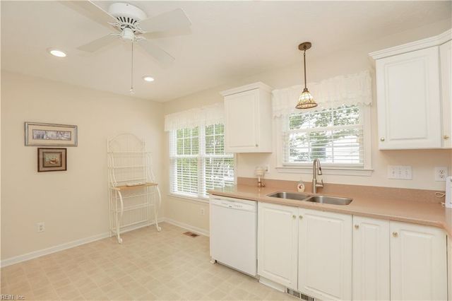 6304 Chiswick PARK, Williamsburg, VA 23188