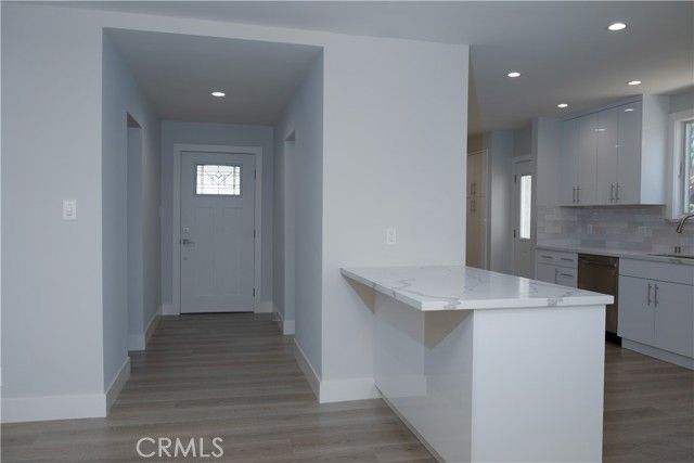 2031 Jolley Drive, Burbank, CA 91504