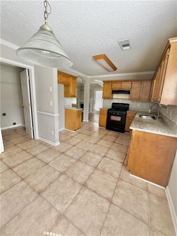 490 Amelia Grove Lane, Lawrenceville, GA 30045
