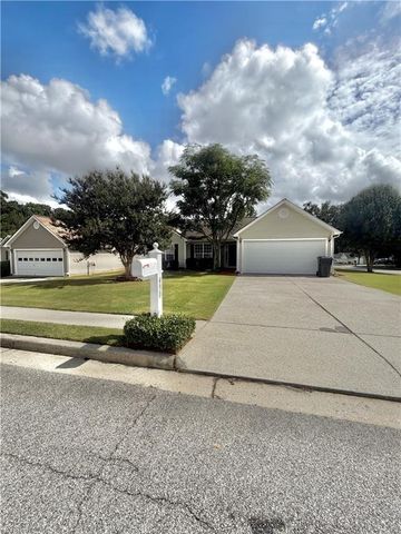 490 Amelia Grove Lane, Lawrenceville, GA 30045