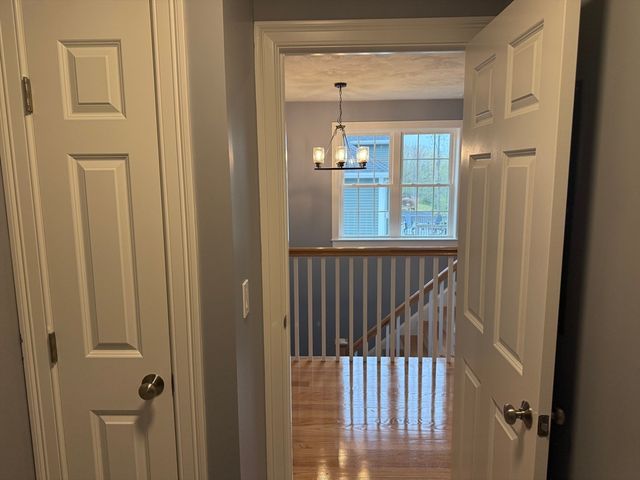 64 Deanna Dr, Holden, MA 01520