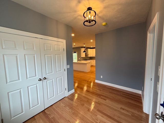 64 Deanna Dr, Holden, MA 01520