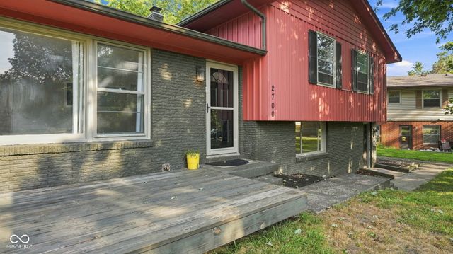 2700 Redbud Lane, Anderson, IN 46011