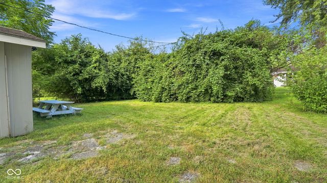 2700 Redbud Lane, Anderson, IN 46011