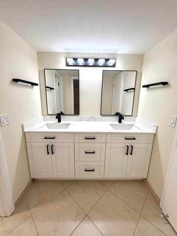 6649 Somerset Drive 205, Boca Raton, FL 33433