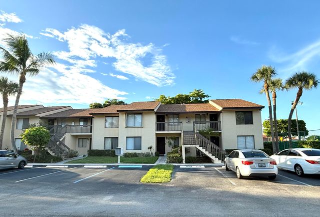 6649 Somerset Drive 205, Boca Raton, FL 33433