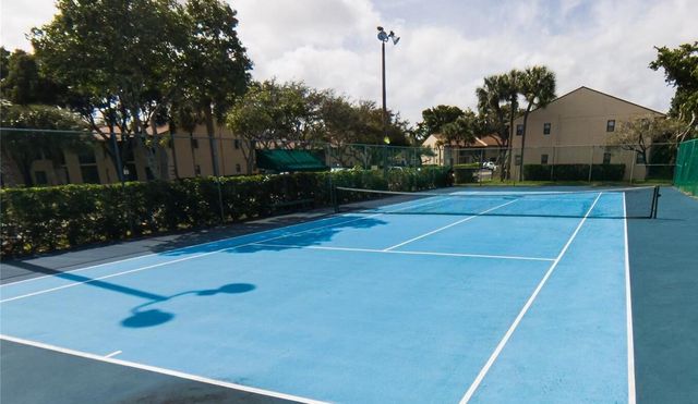 6649 Somerset Drive 205, Boca Raton, FL 33433