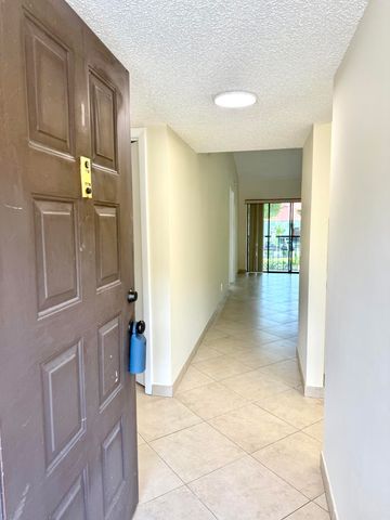 6649 Somerset Drive 205, Boca Raton, FL 33433