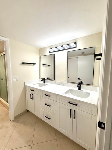 6649 Somerset Drive 205, Boca Raton, FL 33433