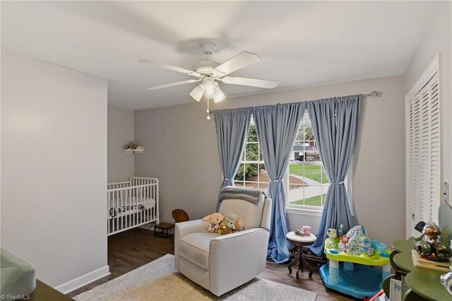 2840 Holyoke Place, Winston-salem, NC 27106