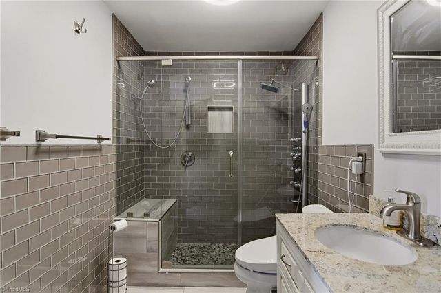 2840 Holyoke Place, Winston-salem, NC 27106