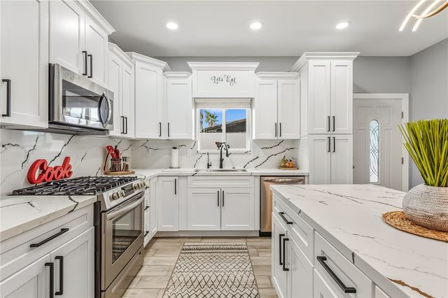 1807 Rollando Drive, Bullhead City, AZ 86442