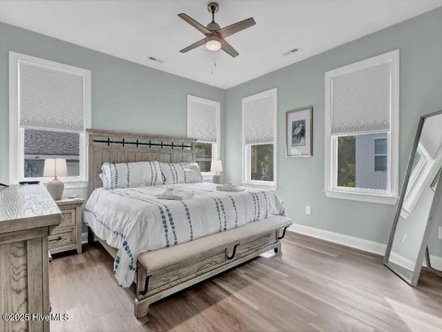 822 S Topsail Drive A, Surf City, NC 28445