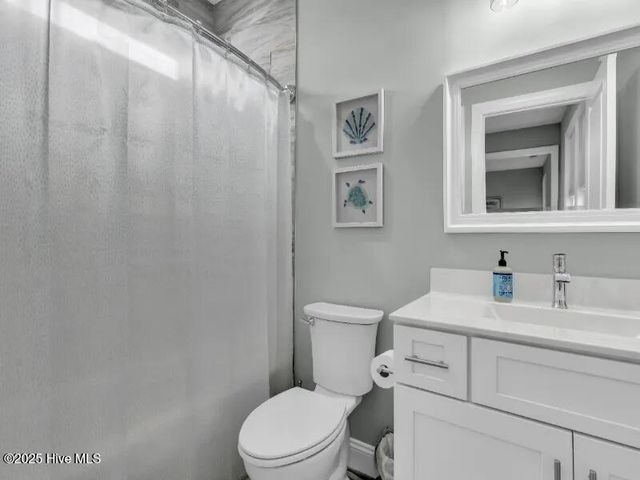 822 S Topsail Drive A, Surf City, NC 28445