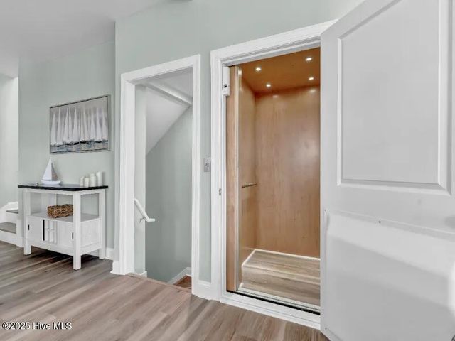 822 S Topsail Drive A, Surf City, NC 28445