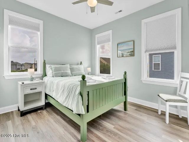 822 S Topsail Drive A, Surf City, NC 28445