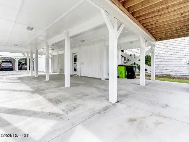 822 S Topsail Drive A, Surf City, NC 28445
