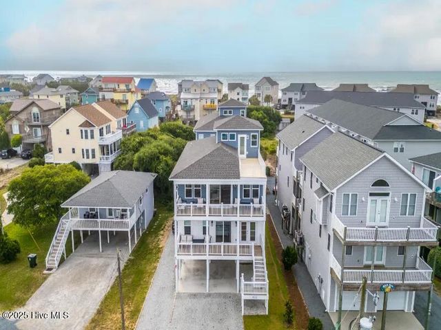 822 S Topsail Drive A, Surf City, NC 28445