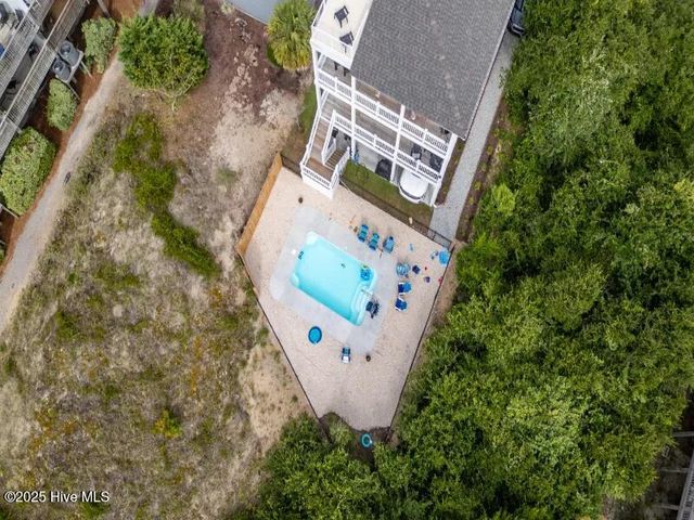 822 S Topsail Drive A, Surf City, NC 28445