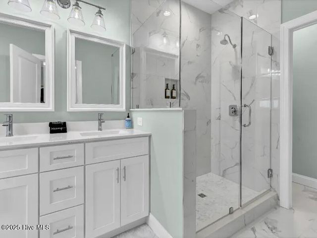 822 S Topsail Drive A, Surf City, NC 28445