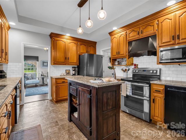 885 Salem Church Road, Bostic, NC 28018