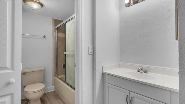 5681 Riverside Drive 101A6, Coral Springs, FL 33067