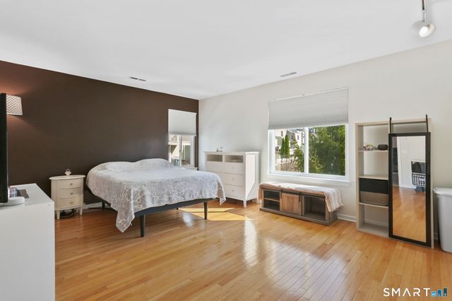 71 Aiken Street APT M1, Norwalk, CT 06851