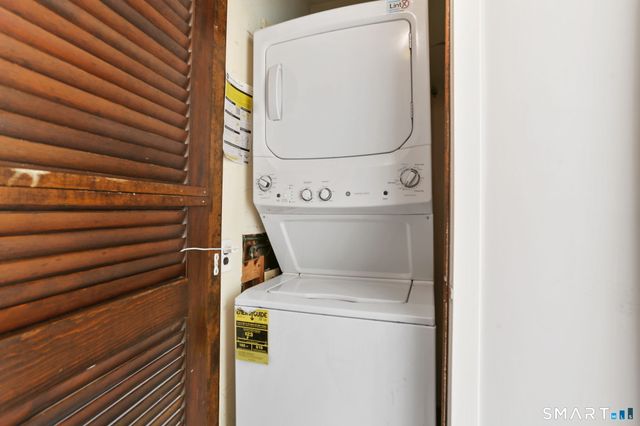 71 Aiken Street APT M1, Norwalk, CT 06851