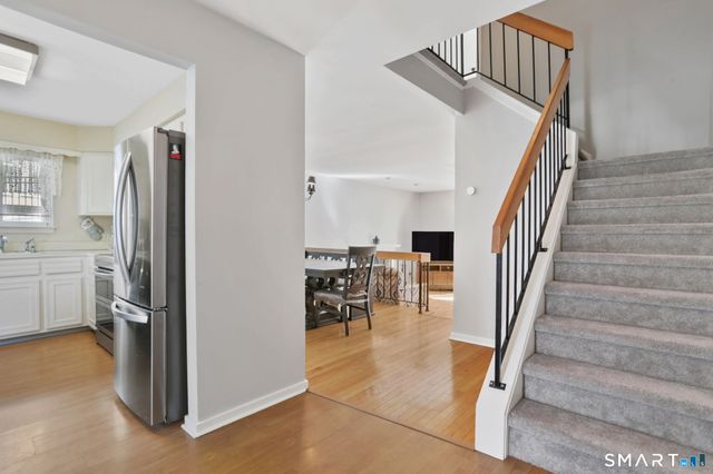 71 Aiken Street APT M1, Norwalk, CT 06851