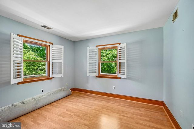99 SPRINGTON LAKE RD, Media, PA 19063