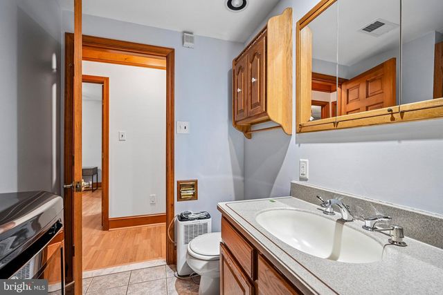 99 SPRINGTON LAKE RD, Media, PA 19063