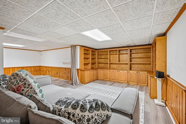 99 SPRINGTON LAKE RD, Media, PA 19063