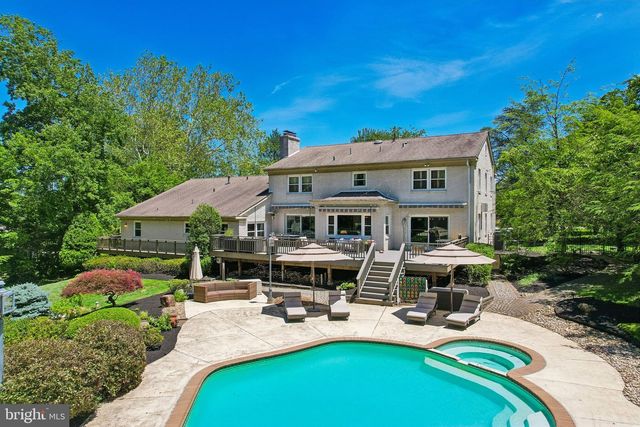 99 SPRINGTON LAKE RD, Media, PA 19063