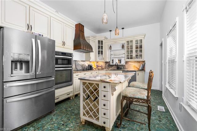 125 67th ST, Virginia Beach, VA 23451