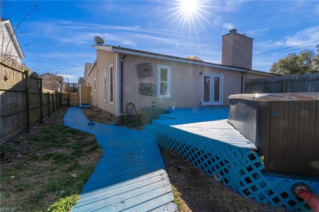 125 67th ST, Virginia Beach, VA 23451