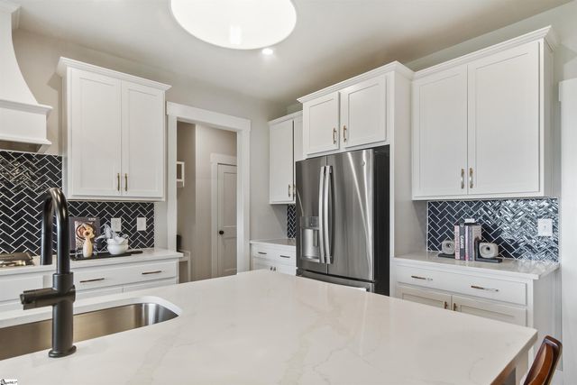 19 Bramall Drive, Greer, SC 29651